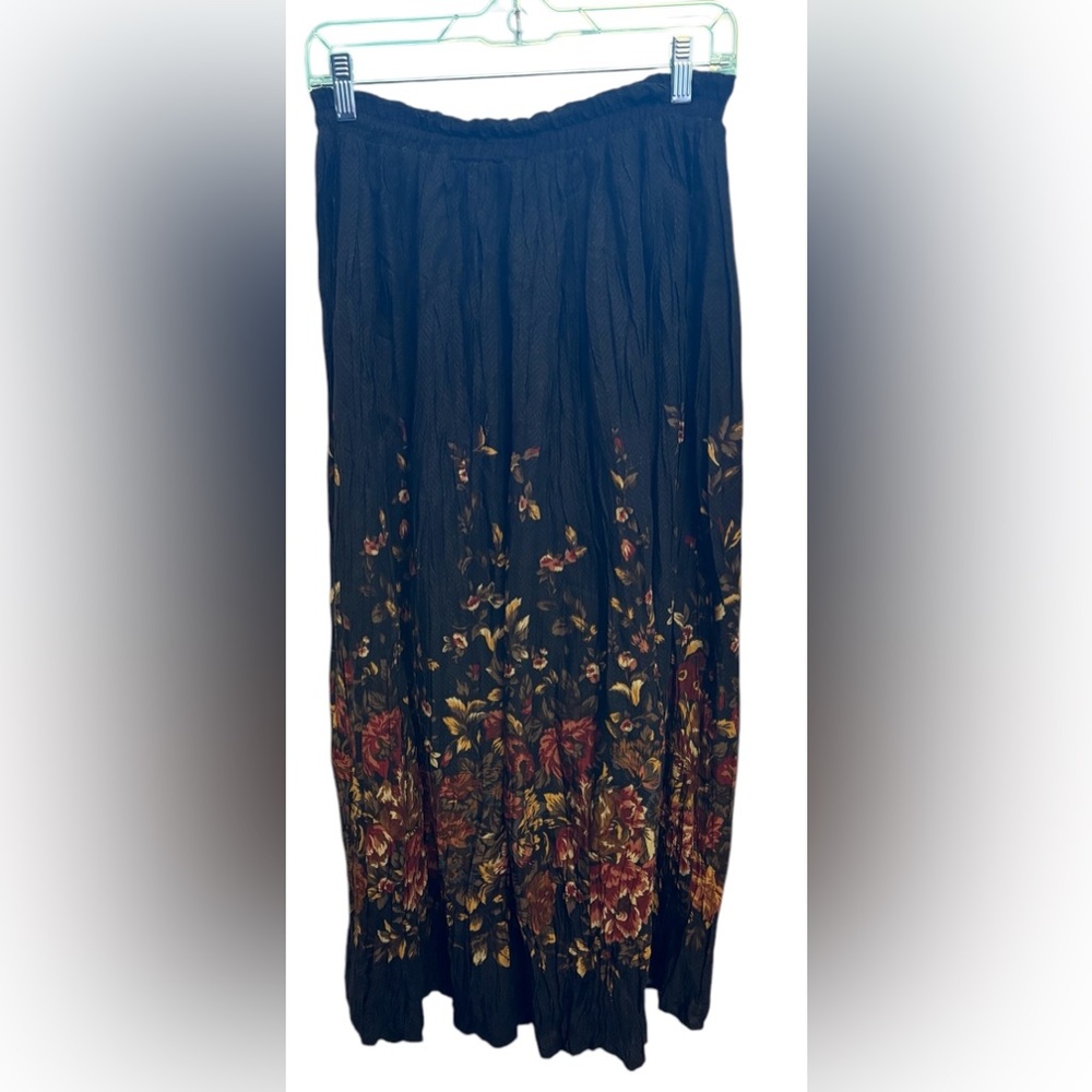 On The Verge Floral Black Boho Maxi Skirt Size M